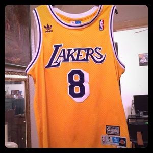 Young Kobe Bryant jersey Number 8